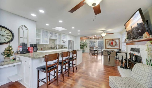 Spacious Gated Modern Cabin - Lots of Amenities in Ramona