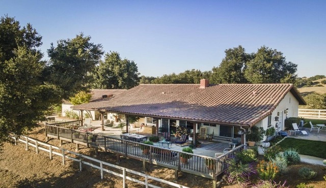 Spanish villa with views, views, views!