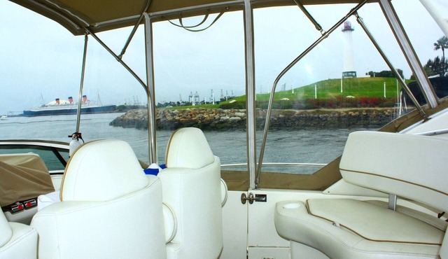 Spend the Night on a Yacht!
