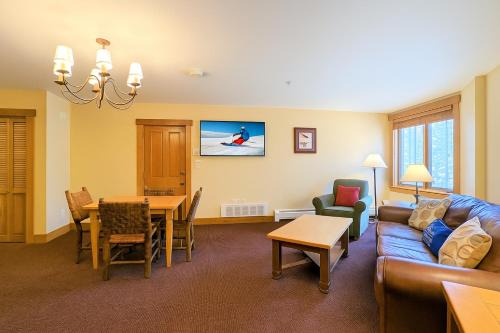 Springs 8840 by SummitCove Lodging in Colorado in Keystone