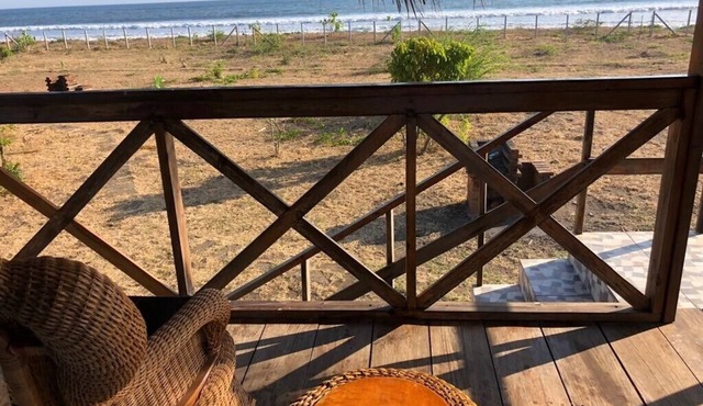 Steps to Surf – Beachfront Loft Cabana with Kitchenette in Leon