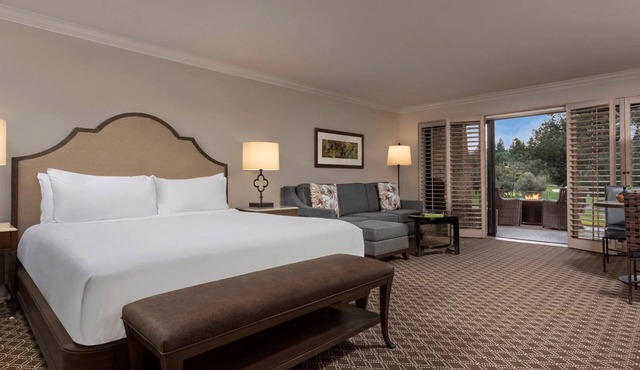 Studio Suite Firepit, Golf or Spa View at Rancho Bernardo Inn, Outdoor Pool in San Diego