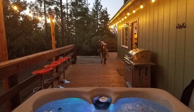 Stunning Chalet with No Immediate Neighbors!