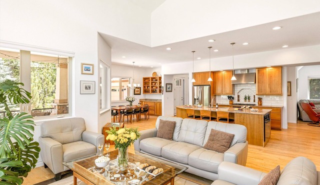 Stylish Home with Pool & Game Room, 5-min to Downtown in Boulder