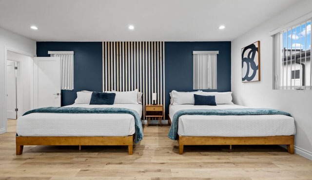 Stylish New home Near DTLA, Disneyland, SOFI