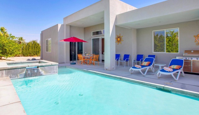 Sun Haven Escape – Designer Palm Springs Retreat