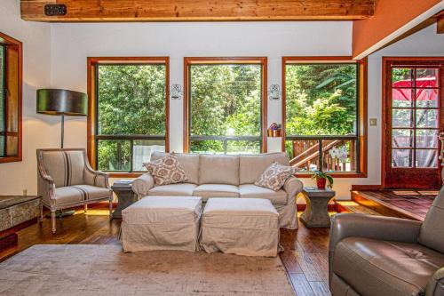 Sunrise Mountain Retreat