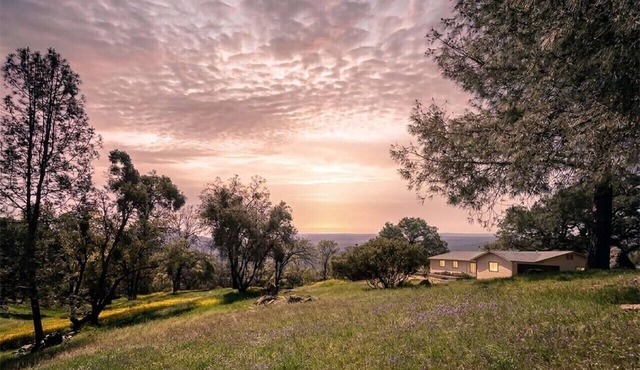 Sunset Site *Boulder Bliss* HotTub by Casa Oso
