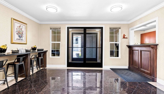 SureStay Hotel by Best Western Castro Valley