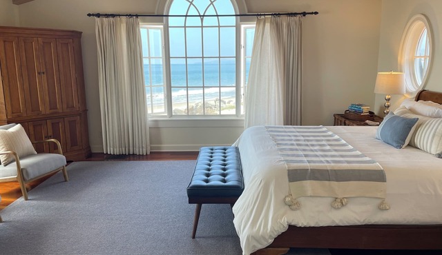 The Beach House - Views, Surf, Sand, Relax, Play, Gather, Paradise