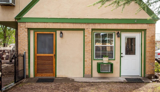 The Blue Room - Charming Studio, Great Location! by RedAwning in Alpine