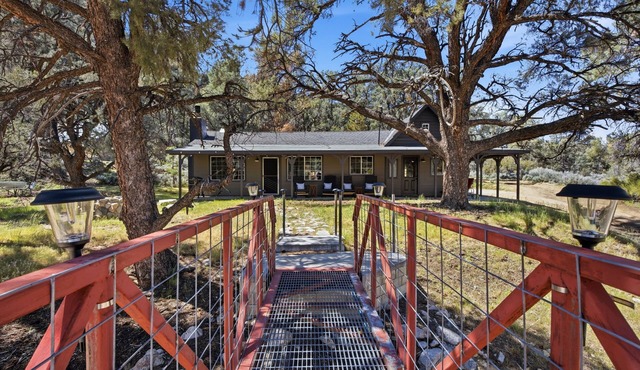 The Creekhouse - Your Private Los Padres Forest Escape