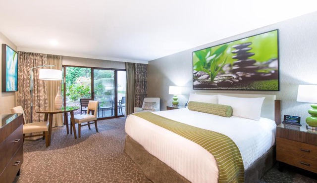 The Creekside Inn