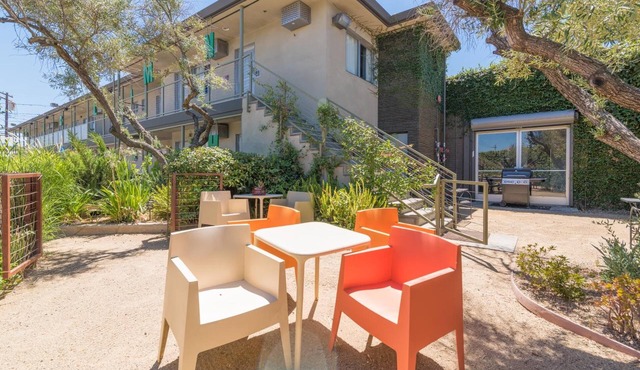 The Greens Hotel - Del Paso Blvd