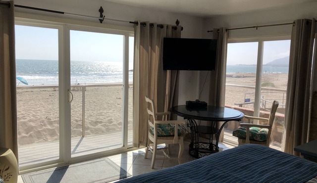 The Shores Inn and Beach Houses