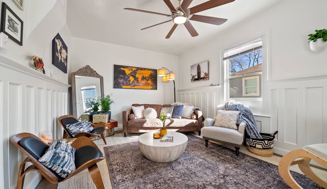 The Wright House | Home in the Heart of Midtown, Duplex walking distance from midtown