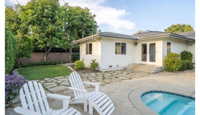 Tranquil 5-bedroom house with AC in charming Claremont
