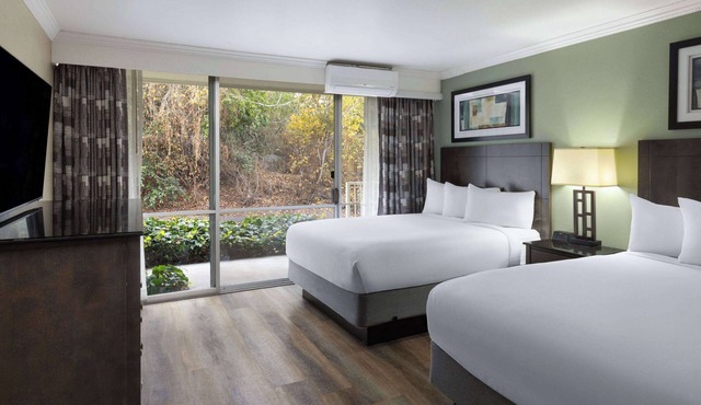 Travelodge by Wyndham Monterey Bay