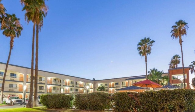 Truestay Inn