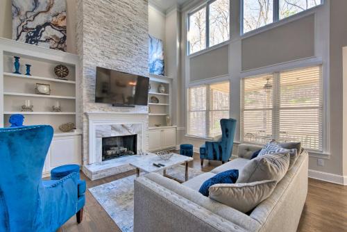 Updated Mableton Home ~ 14 Miles to Downtown ATL! in Mableton
