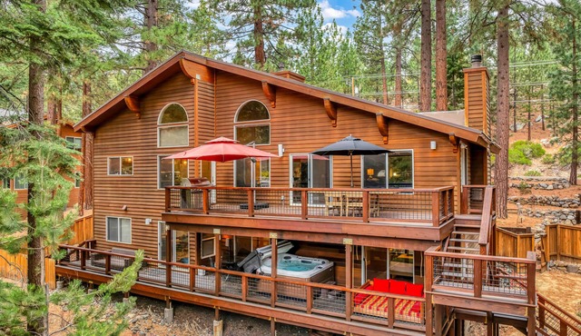 Upscale Incline Village Home with Hot Tub & Sauna