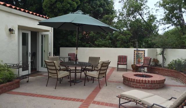 Views Extraordinaire! Serene and Private (30 day minimum)