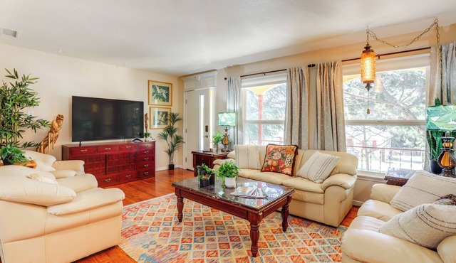 Walk to Downtown Atascadero: Cottage w/Sunroom!