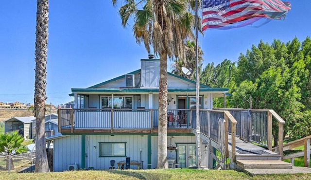 Waterfront Bethel Island Home w/Dock & Slip