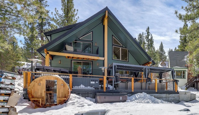 Waterfront Luxury! Brand-New Big Bear Lake House