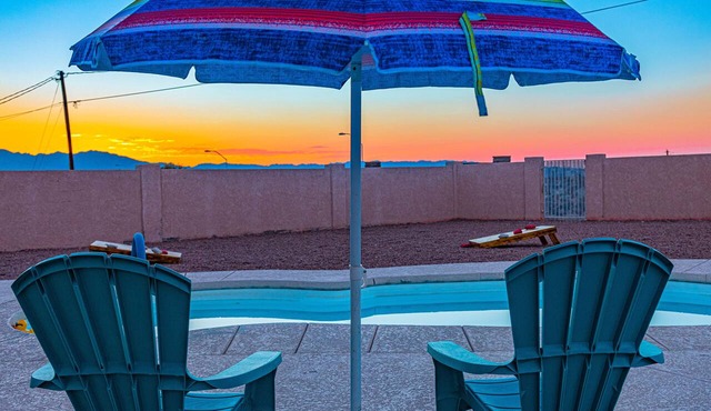 We HAVA-lot to offer you! Pool, Views, Comfort