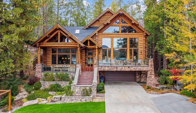 Willow Cove Log Cabin