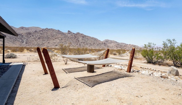 WKNDR Starside ܍ Closest to Park Entrance, Stars, Private