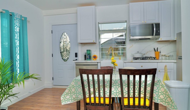 Wonderful cozy one-bed, AC, TV