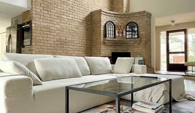 Your Cozy Escape Awaits - Relax, Unwind, and Feel at Home in Houston