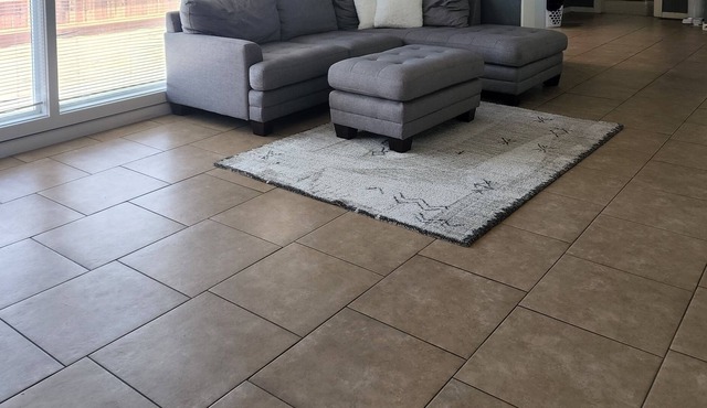 Your Home away from Home ~located minutes from down town Turlock