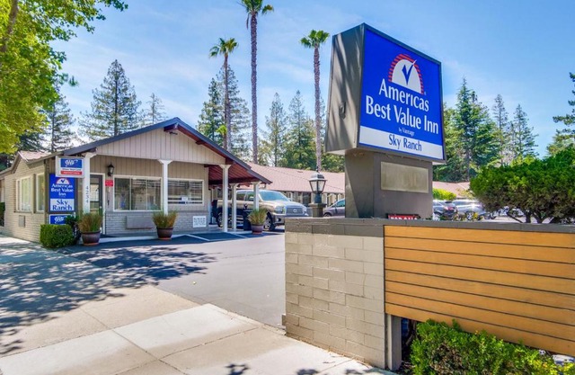 Americas Value Inn Sky Ranch 