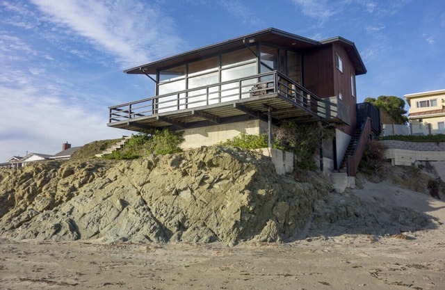 Pacific Cayucos 