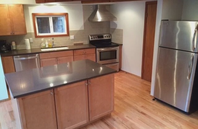 Spacious Home & A Half-Block from the Beach. in Manzanita