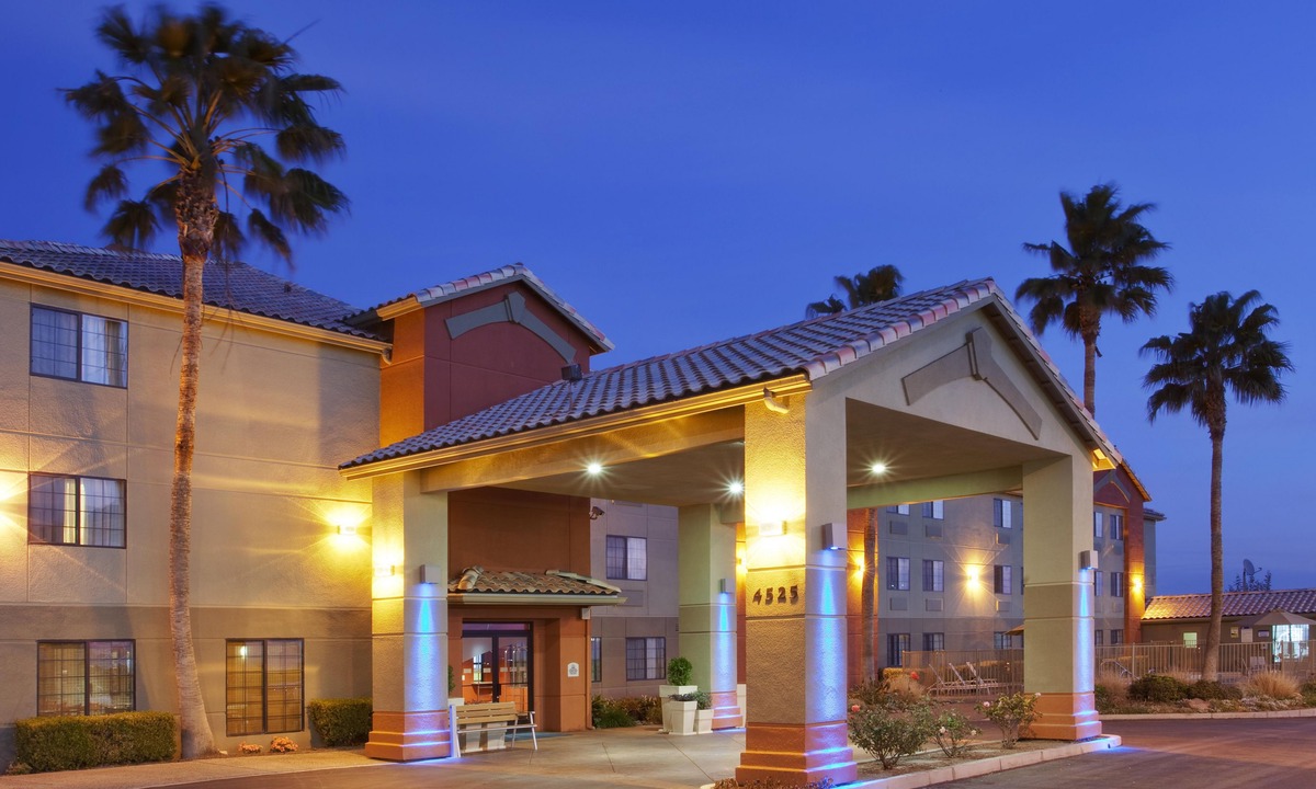Westley Hotel | Holiday Inn Express Westley, an Ihg Hotel