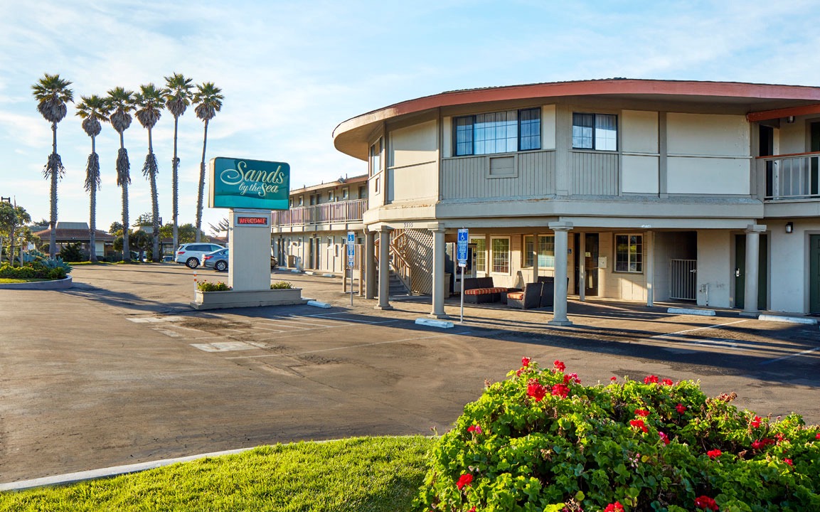 San Simeon Hotel | Sands by The Sea Motel