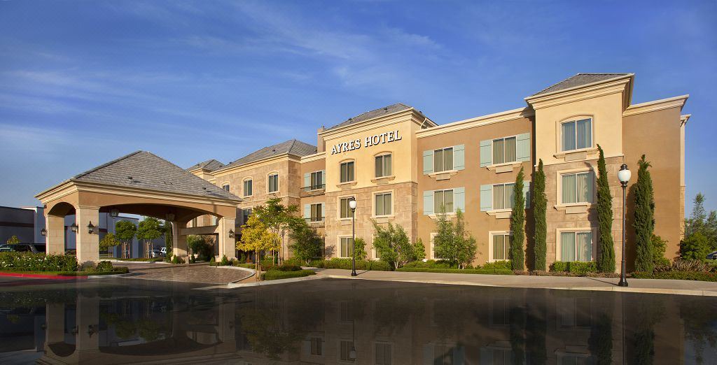 Los Serranos Hotel | Ayres Hotel Chino Hills