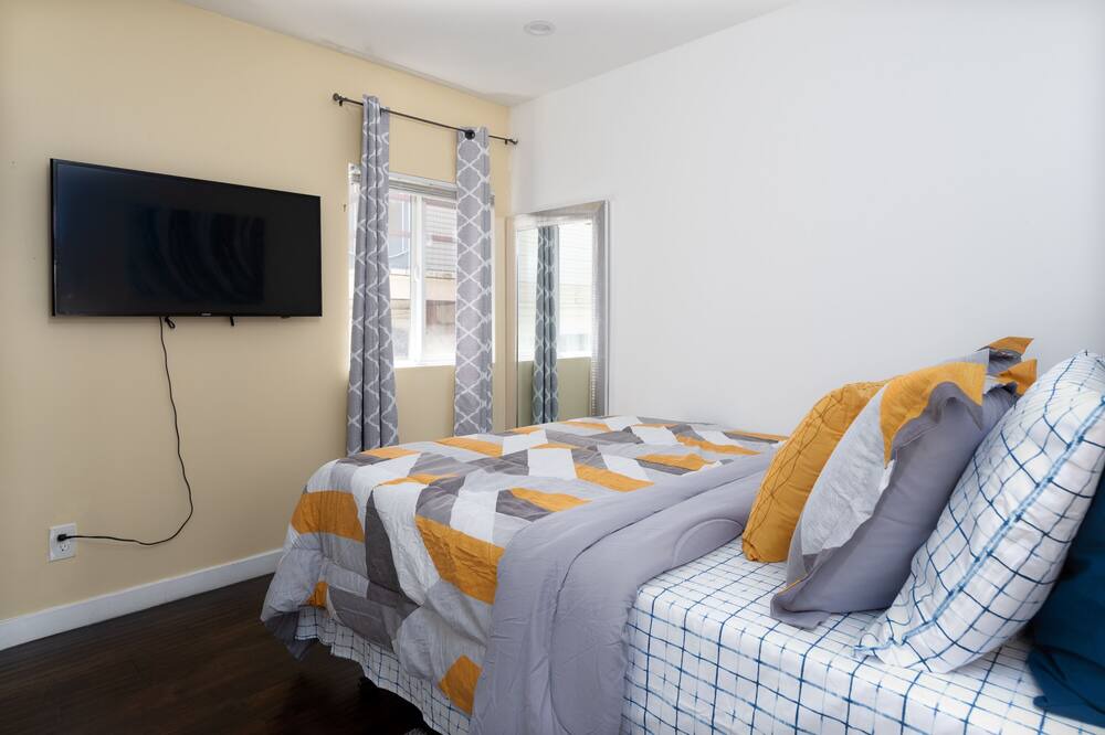 Oakland House | A Place to called Home