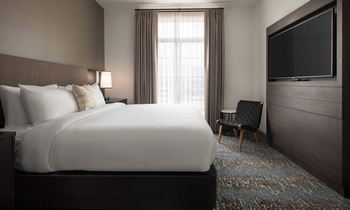 Downtown Hotel | Residence Inn by Marriott Los Angeles Glendale
