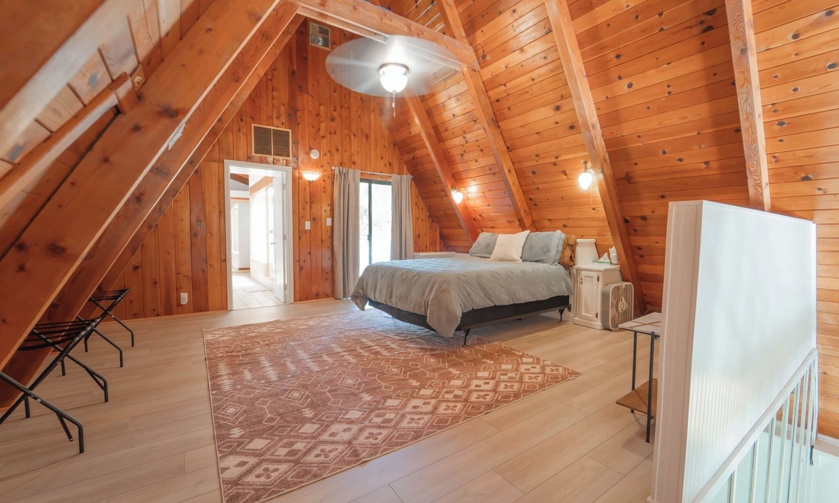 Three Rivers Cabin | Sequoia Vintage A-frame River Retreat