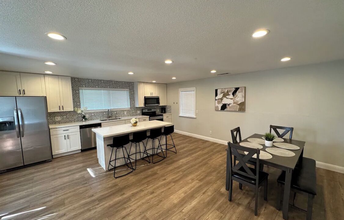 Stockton House | Lovely Charming Home 4 bdrm