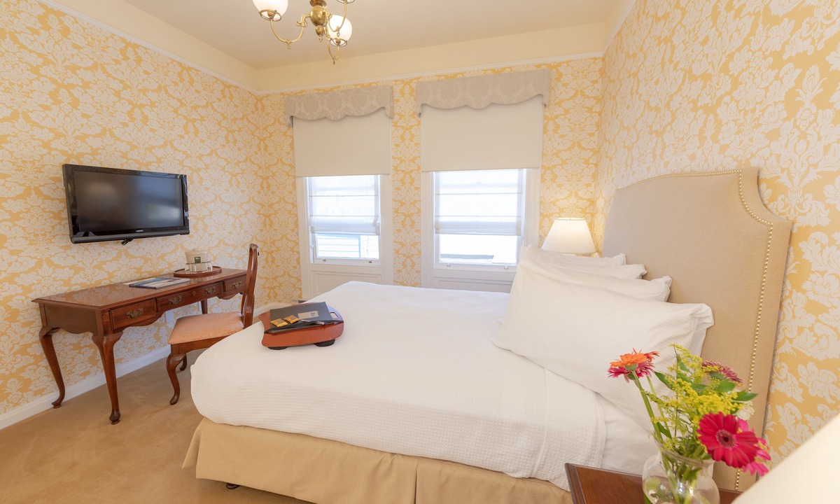 Cole Valley Hotel | Stanyan Park Hotel