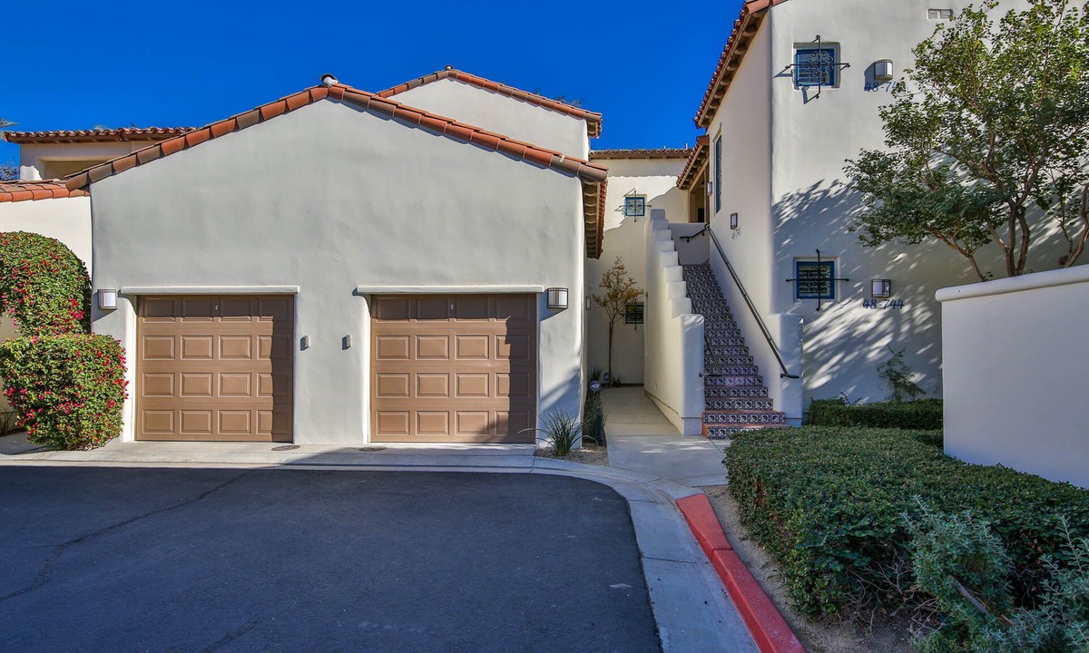 La Quinta Condo | Near Pool! Premier Location at Clubhouse Upstairs, Pet Friendly! (L48)