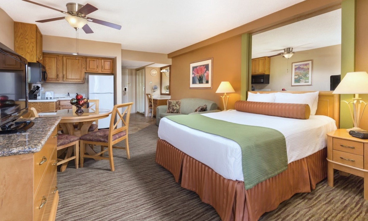 Palm Springs Condo | Tahquitz Creek Golf Condo Resorts
