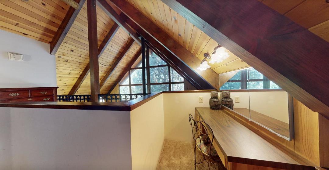 Cedar Glen House | Retro Cabin Lake Arrowhead | Walk to Lake + Near Village