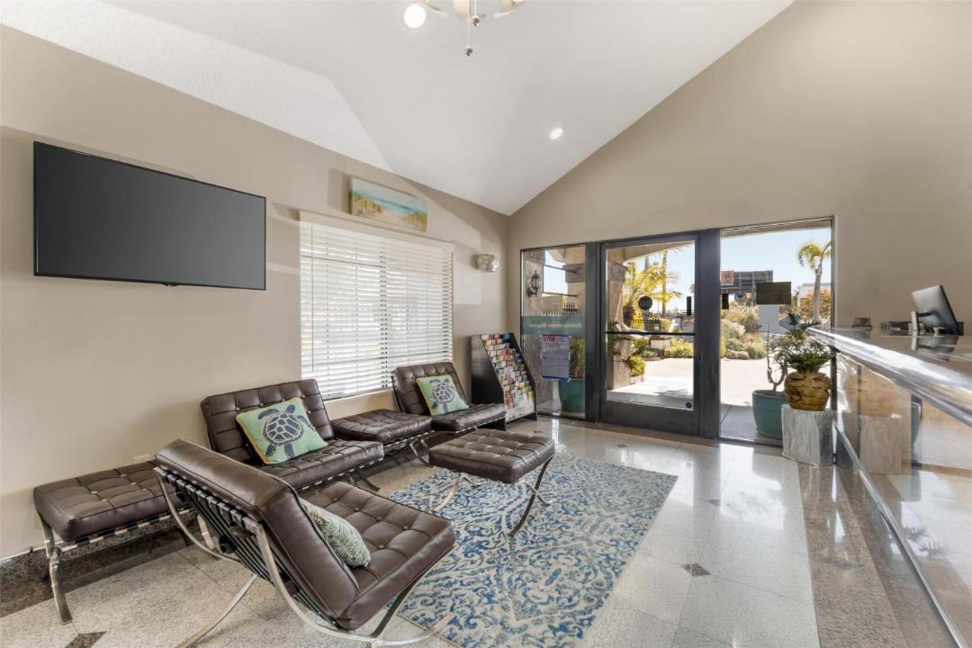 North Redondo Hotel | Best Western Redondo Beach Galleria Hotel - Beach City LA